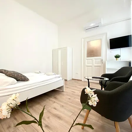 Lonyay Apartman Budapest Exterior photo